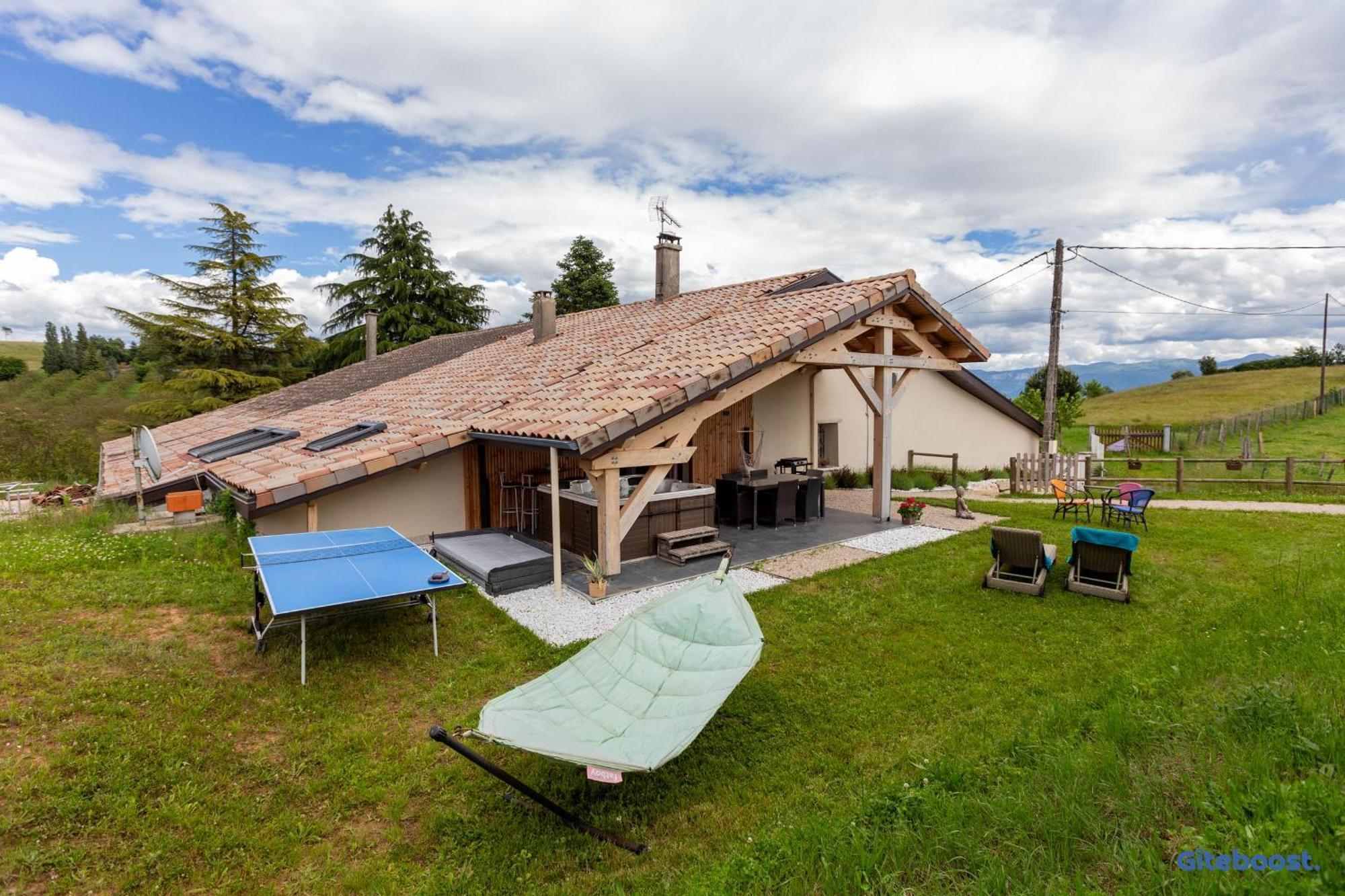 Le Val Des Sens Hotel Chatte Exterior photo